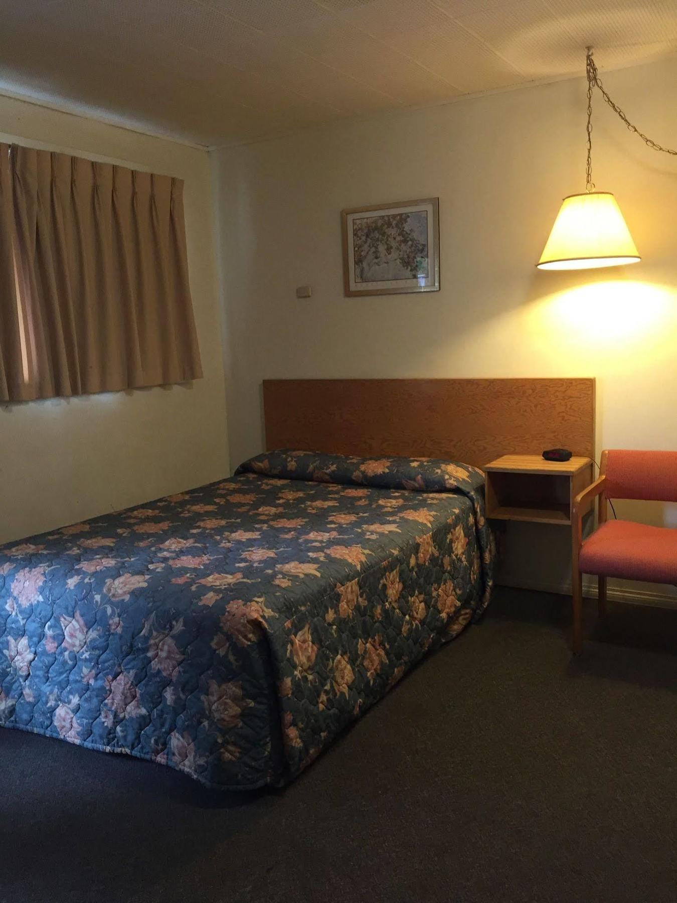 Yellow Quill Motel Portage la Prairie Dış mekan fotoğraf